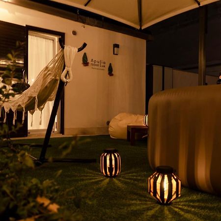 Apulialux Penthouse & Garden Con Spa In Centro Apartment Bari Luaran gambar